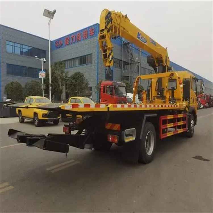 白马井镇附近小随车吊出租电话，轻松解决搬运烦恼